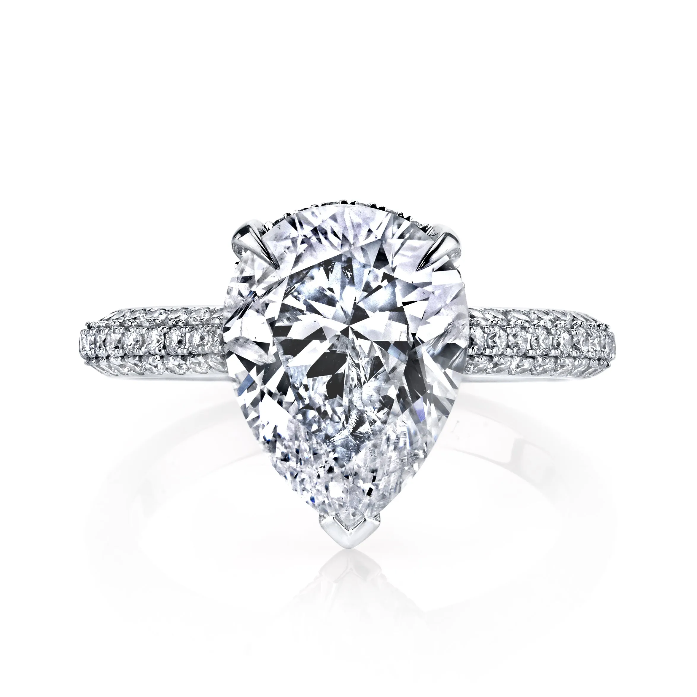 18K White Gold Diamond Engagement Ring