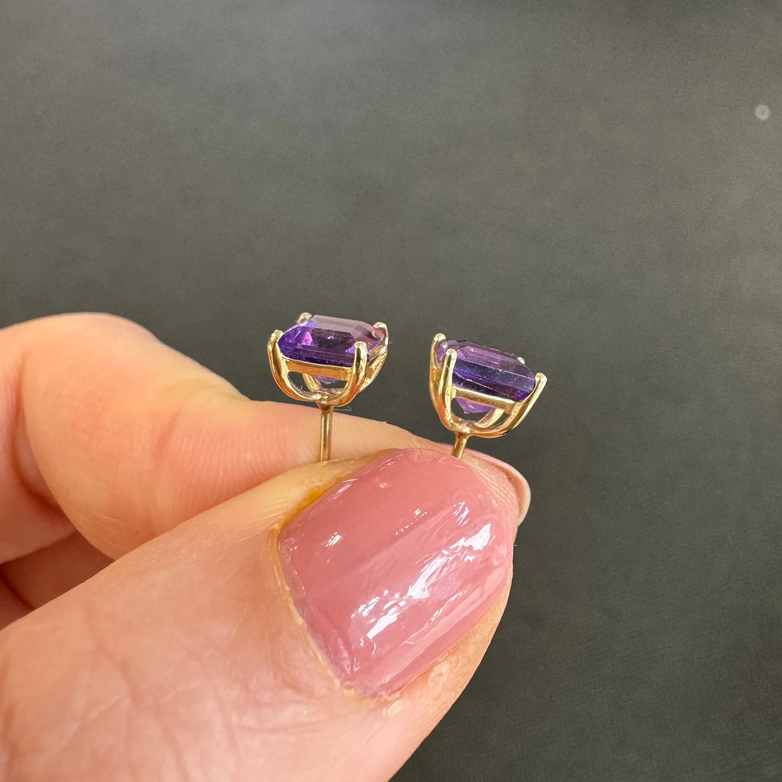 9ct Yellow Gold Princess Cut Amethyst Stud Earrings