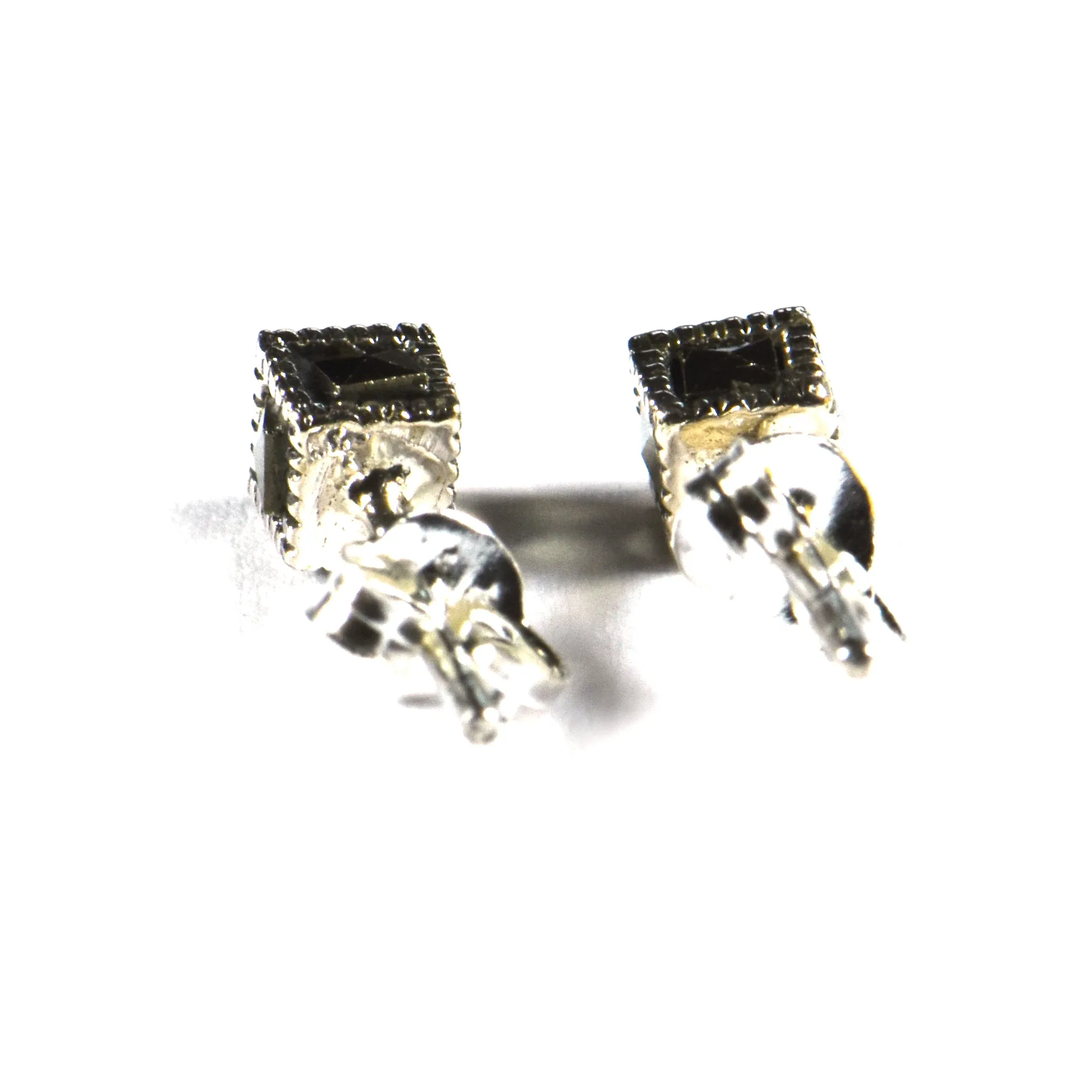 Cube silver studs earring with marcasite