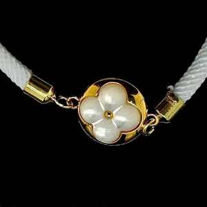 #GOLD2024 | 18kt Mother of Pearl Center Adjustable White Bracelets