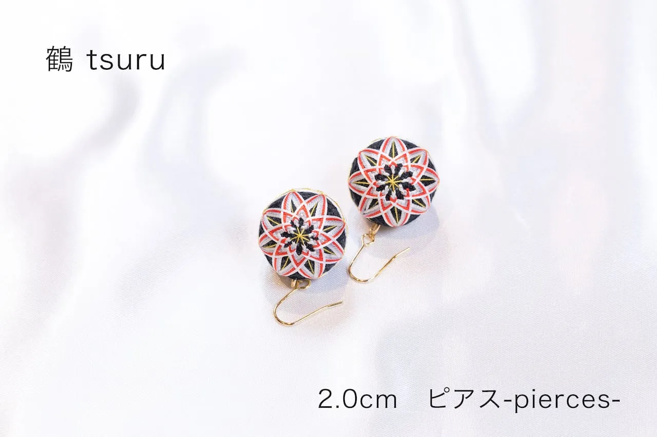 HAReTEMRI FACTORY | Temari Earrings | Black