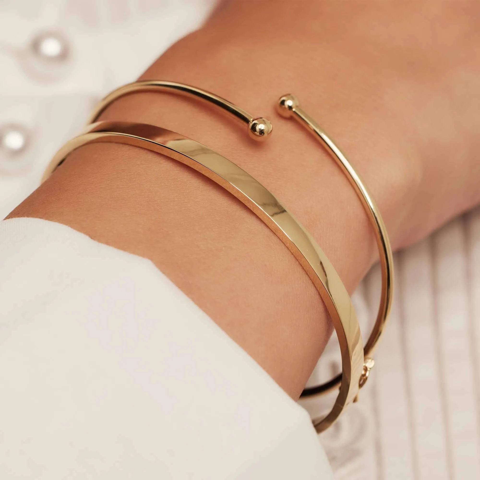 Monceau Mirell 14-carat gold bangle