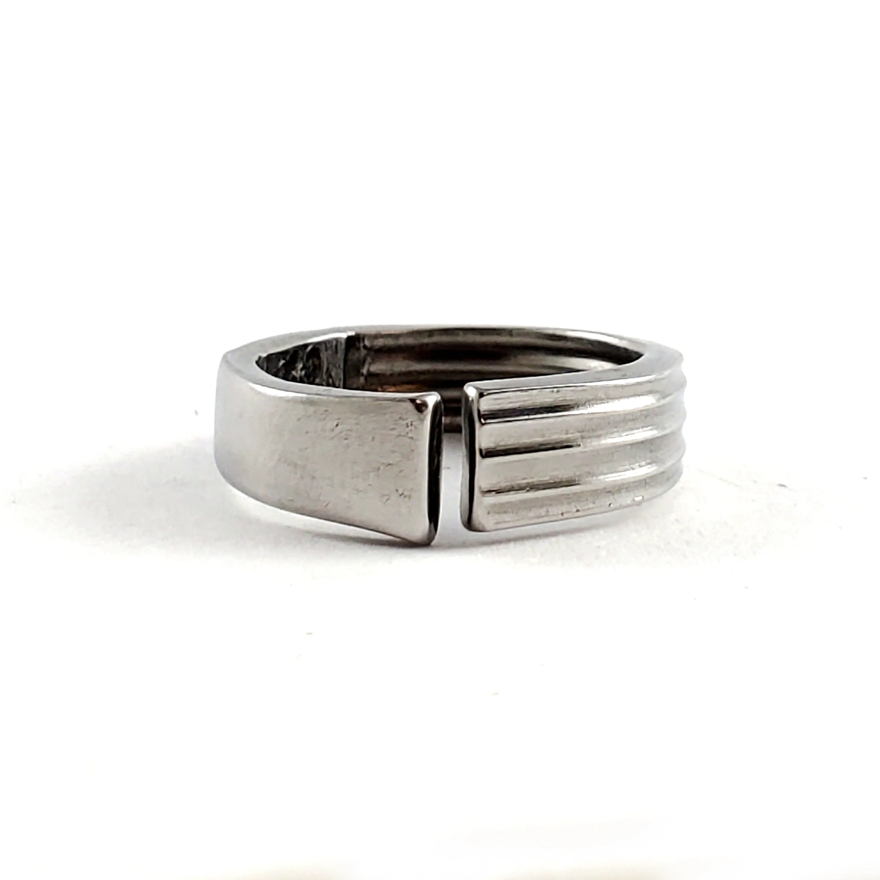 Northland Wildwood Narrow Band Stainless Steel Spoon Ring