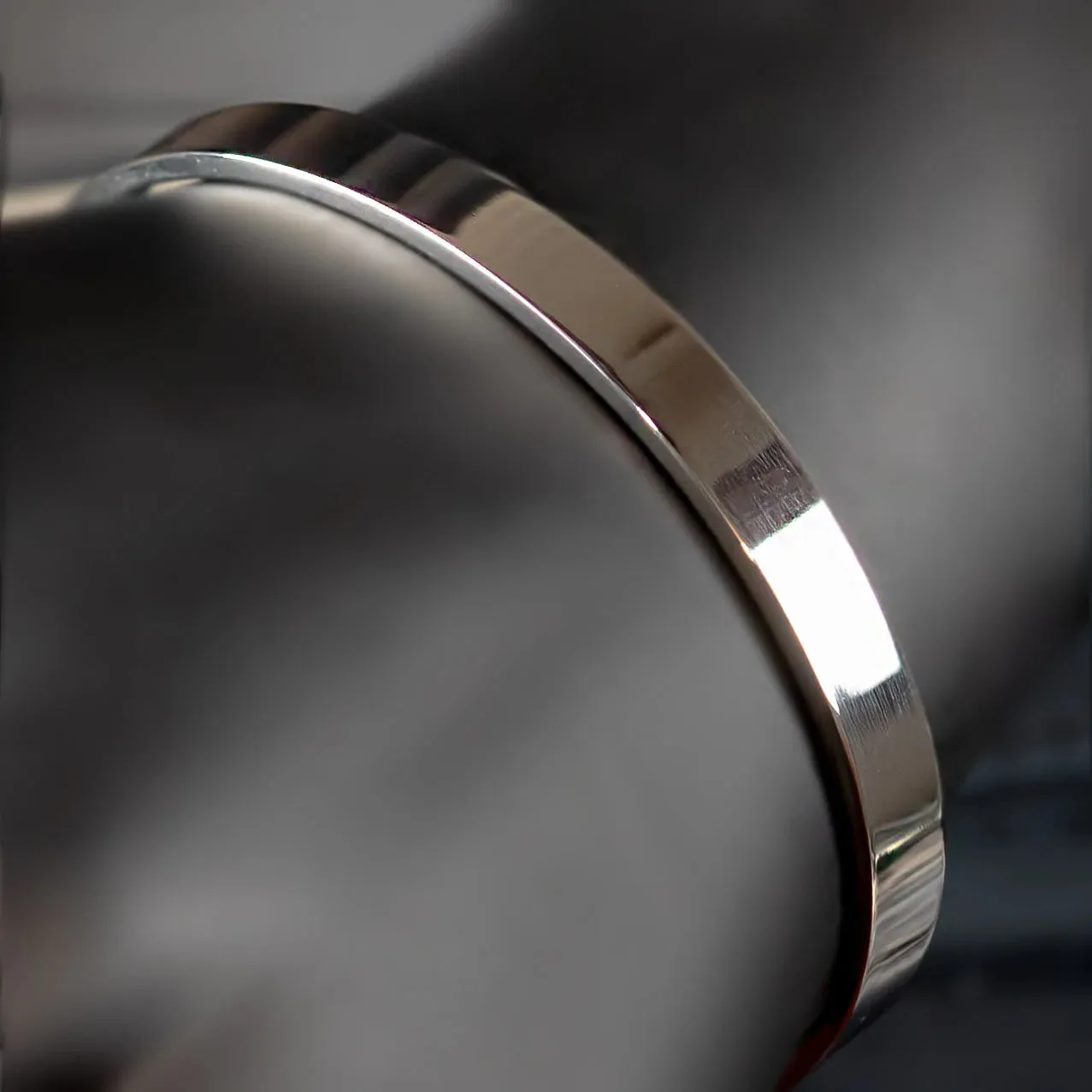 Tavio Stainless Steel Cuff